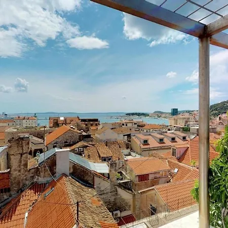 Augubio Penthouse ספליט