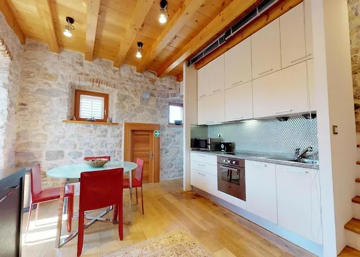 Augubio Penthouse Апартаменты Сплит