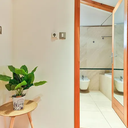 Augubio Penthouse Split