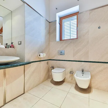 Lägenhet Augubio Penthouse *