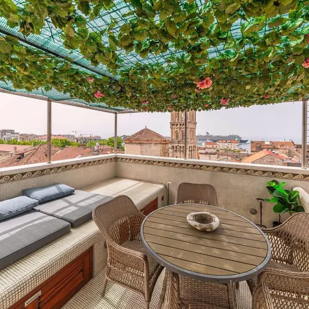Apartment Augubio Penthouse Split