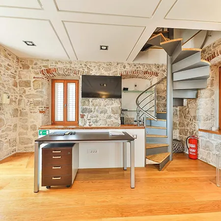 Apartment Augubio Penthouse *