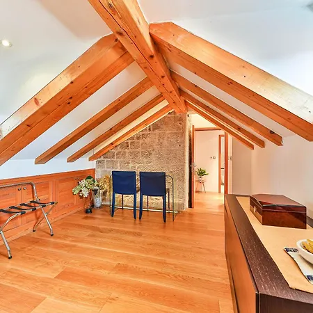 Augubio Penthouse Apartment *