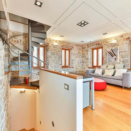 Apartment Augubio Penthouse Split