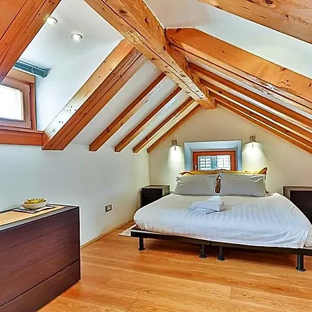 Augubio Penthouse Apartman Split