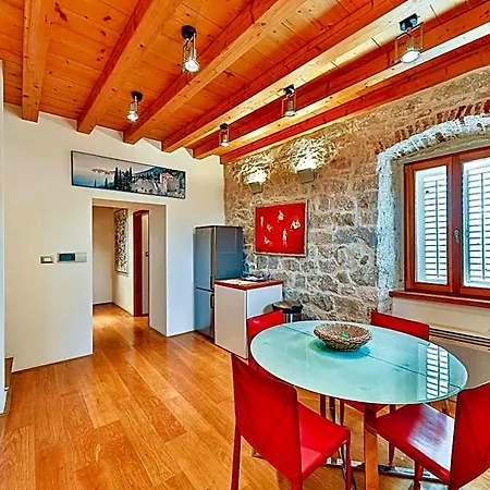 Apartman Augubio Penthouse