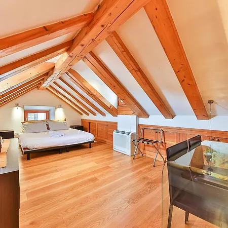 Daire Augubio Penthouse